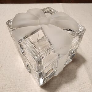 Tiffany & Co. Crystal Gift Box, Frosted Bow, Paperweight Weight, Heavy